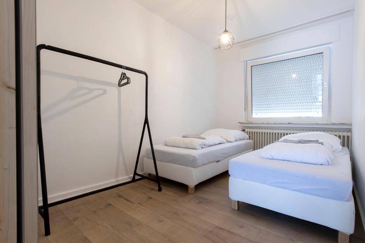 Workers Home- Central - 8 Single Box Spring Beds - Near Enschede Ґронау Екстер'єр фото